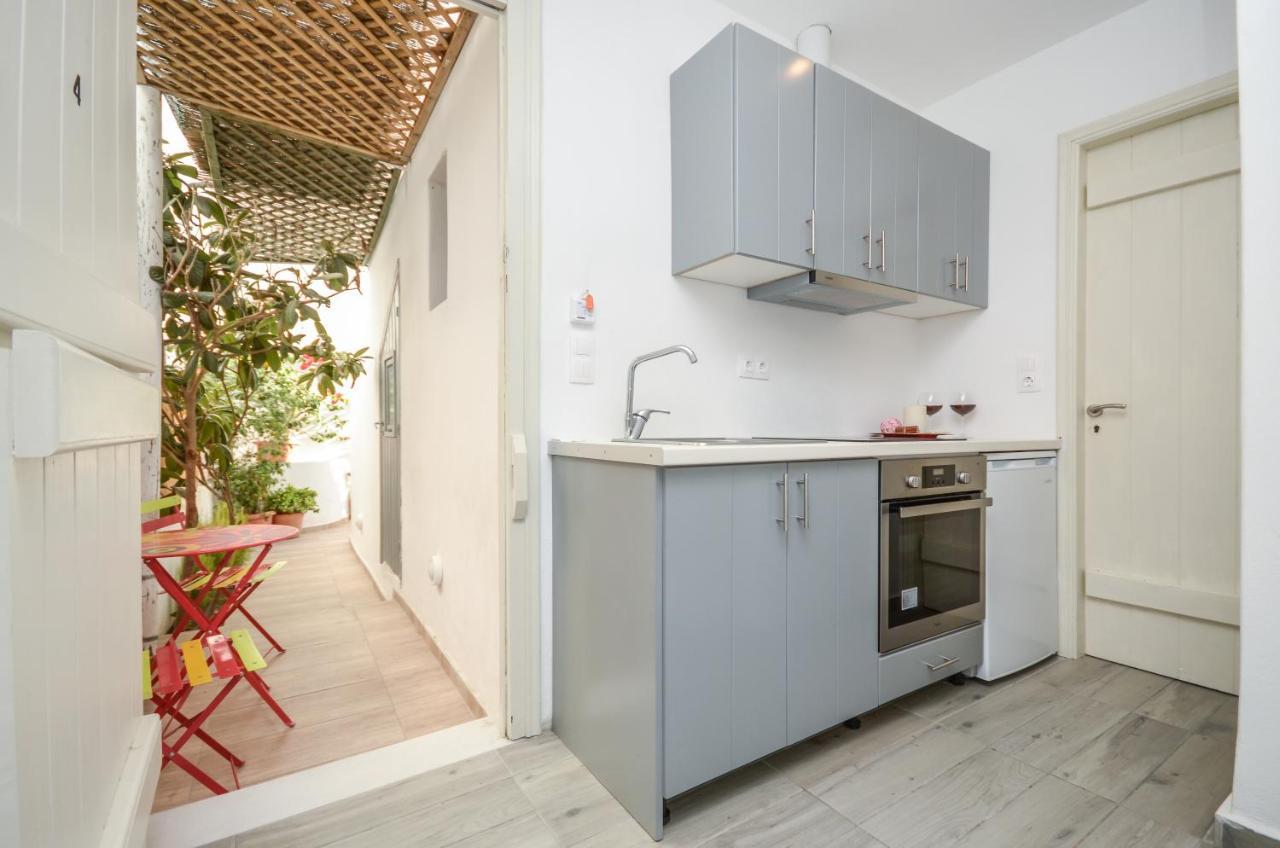Depis Apartments & Suites Naxos City Экстерьер фото